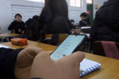 Colegio de San Pedro prohíbe celulares y reporta mejoras