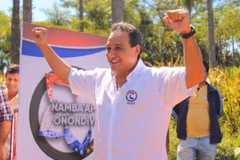 Hugo Javier respira por sí mismo y responde a estímulos