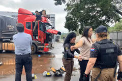 Incautan 261 kilos de cocaína en camión con arroz en Ciudad del Este