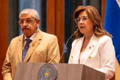Cinthia Cardozo asume en Salud con antecedente por presunto planillerismo