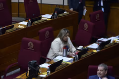 Denuncian presunto esquema de cobros ilegales en el despacho de la senadora Zenaida Delgado