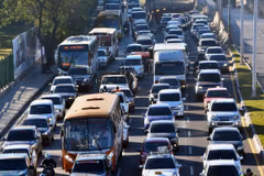 El parque automotor paraguayo creció 139 % y eleva la venta de combustibles