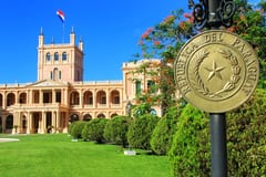 Abdo Benítez nombra a nuevas autoridades en varias instituciones del Ejecutivo