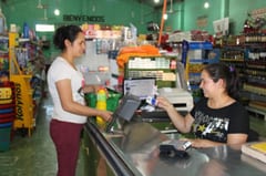 Medios electrónicos de pago facilitan transacciones en Tavaí