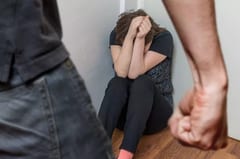 Proponen juzgados especializados para violencia contra la mujer