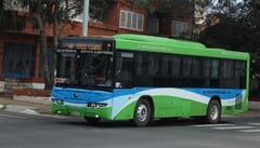 Buses con aire acondicionado deben mantener temperatura en 25 grados