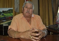 Junta decidirá futuro de Ferrer en sesión extra