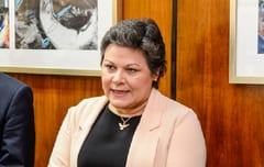Luego de denuncia de acoso, nombran cónsul a funcionaria de carrera