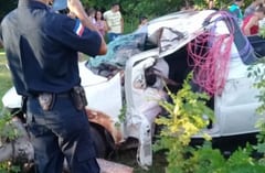 Miembros de una familia perecen en accidente