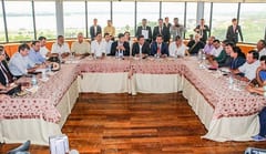 Campesinos dan a conocer pedidos ante autoridades del Gobierno