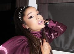 Ariana Grande recibe “limonazo” en pleno concierto