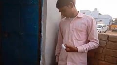 Joven se corta el dedo como castigo tras votar por equivocación
