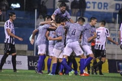 12 de Itauguá golea a su homónimo