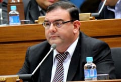 Fiscal apela sobreseimiento del exdiputado Tomás Rivas en caso “caseros de oro”