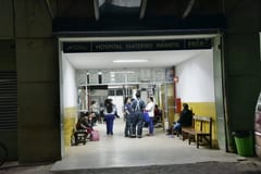 Motochorros balean a trabajador en asalto