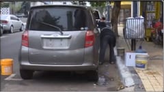 Dejó llaves a cuidacoches y ahora denuncia robo