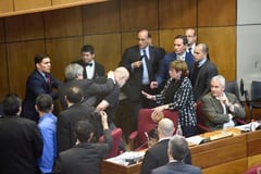 Enrique Riera se queda fuera del Senado