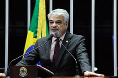 Senador brasileño confirma que investigarán acta bilateral