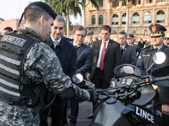EBY entrega 200 motocicletas al Grupo Lince