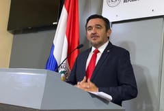 Estudiantes tratan de inmaduro a Petta por polémico tuit