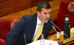 Senador cartista dice estar decepcionado