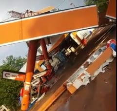 Tormenta causa destrozos en el este