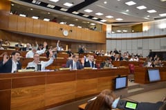 Senadores aprueban con modificaciones el Presupuesto para 2020