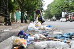 Franjeados dejaron basural sobre Mcal López