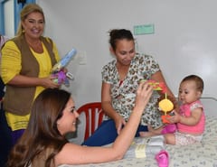 Oficina de la Primera Dama beneficia a más de 214 mil personas