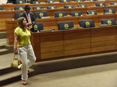 Fracasa sesión para remover a Ulises Quintana