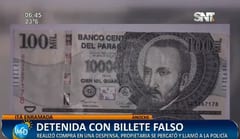 Mujer cae luego de comprar con billete falso