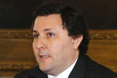 Aseguran que contratación de Filizzola forma parte de acuerdo entre PDP y Añetete