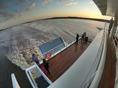 Ferry del Chaco realiza su primer viaje