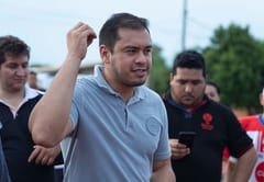 Prieto responde con pregunta en redes a “cacería” emprendida por taxistas