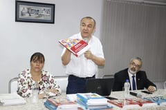 Abrirán sumarios por errores en libros