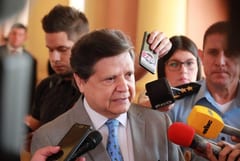 Euclides anuncia que retorno a clases se dará en setiembre