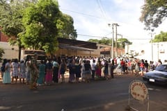Familiares de reclusos se concentran frente al Penal de CDE