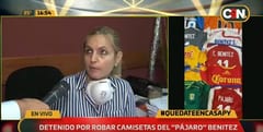 Dos hombres detenidos por robo de colección de camisetas del “Pájaro”