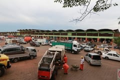 Clausuran bloque del Abasto por caso de Covid-19