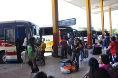 Pasajeros adelantan viajes de Semana Santa en Terminal de Asunción