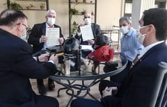 Firman convenio para construcción de hospital en Cnel. Oviedo