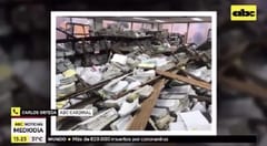 Funcionario sufre lesiones a causa de desplome de estantes