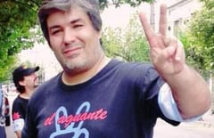 Diputado dice que probó la prótesis de su pareja porque “no tenía internet”