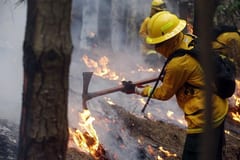 Realizan campañas solidarias para ayudar a bomberos