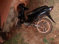 Joven motociclista queda en estado grave tras ser rozado por un rodado