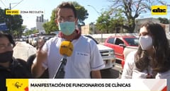 Funcionarios de Clínicas realizan “caravana de la indignación”