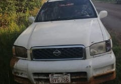 Hallan a un hombre degollado en camino vecinal de Capitán Meza