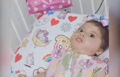 Bianca recibe el medicamento Zolgensma en el Hospital Acosta Ñu