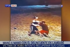 Víctima de asalto lucha para recuperar sus pertenencias