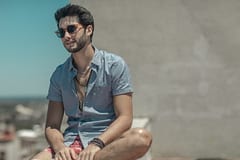 Acho Laterza lanza el sencillo “Esta Bien”  